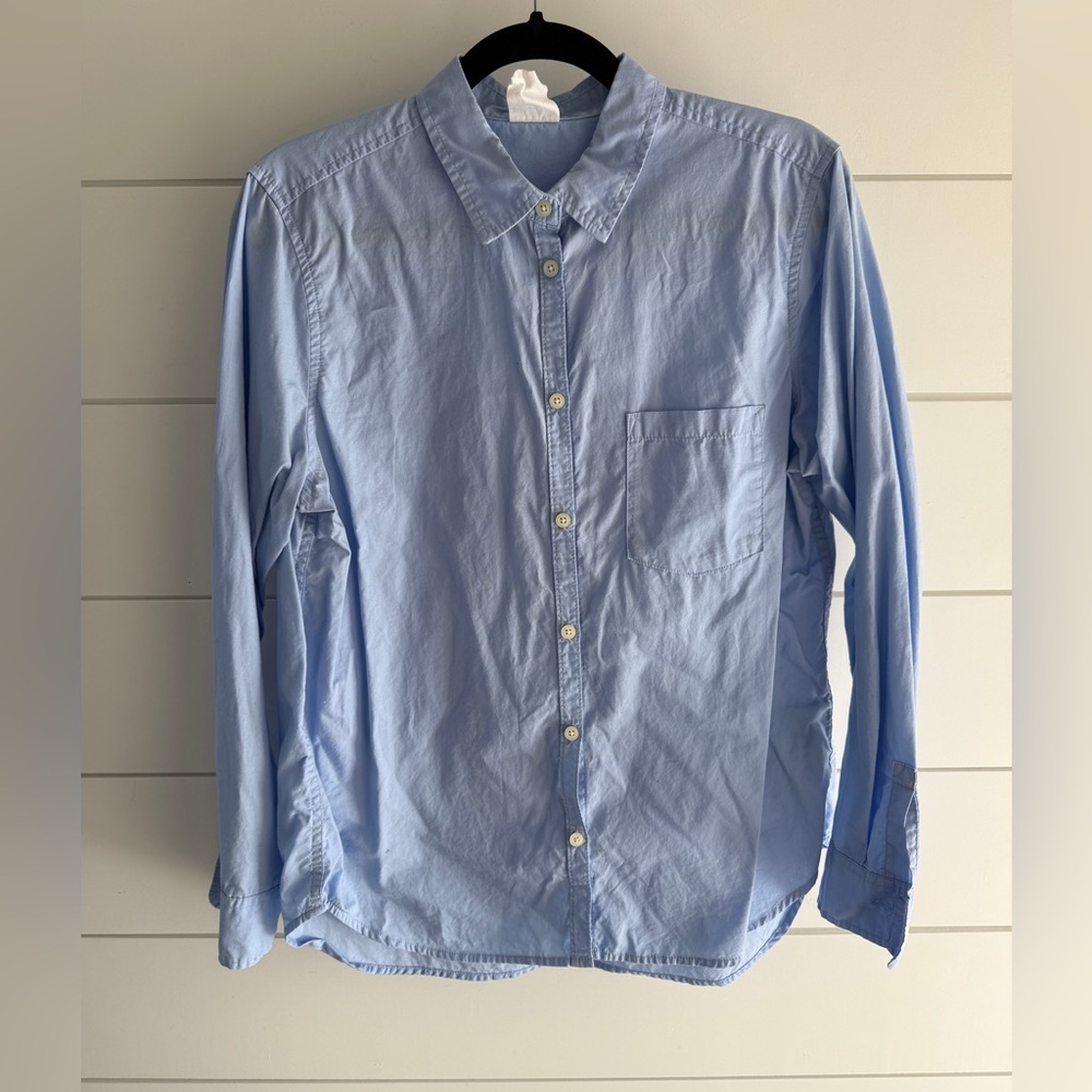 GAP Classic Button Up Shirt, Large
